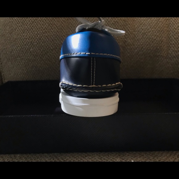 New with box Prada boat shoes in size 10. They are genuine Italian leather. - Picture 7 of 13